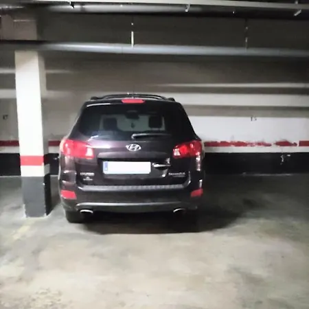 Y Parking *